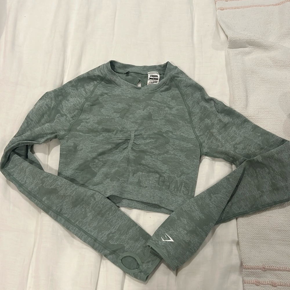 Gymshark’s camouflage top